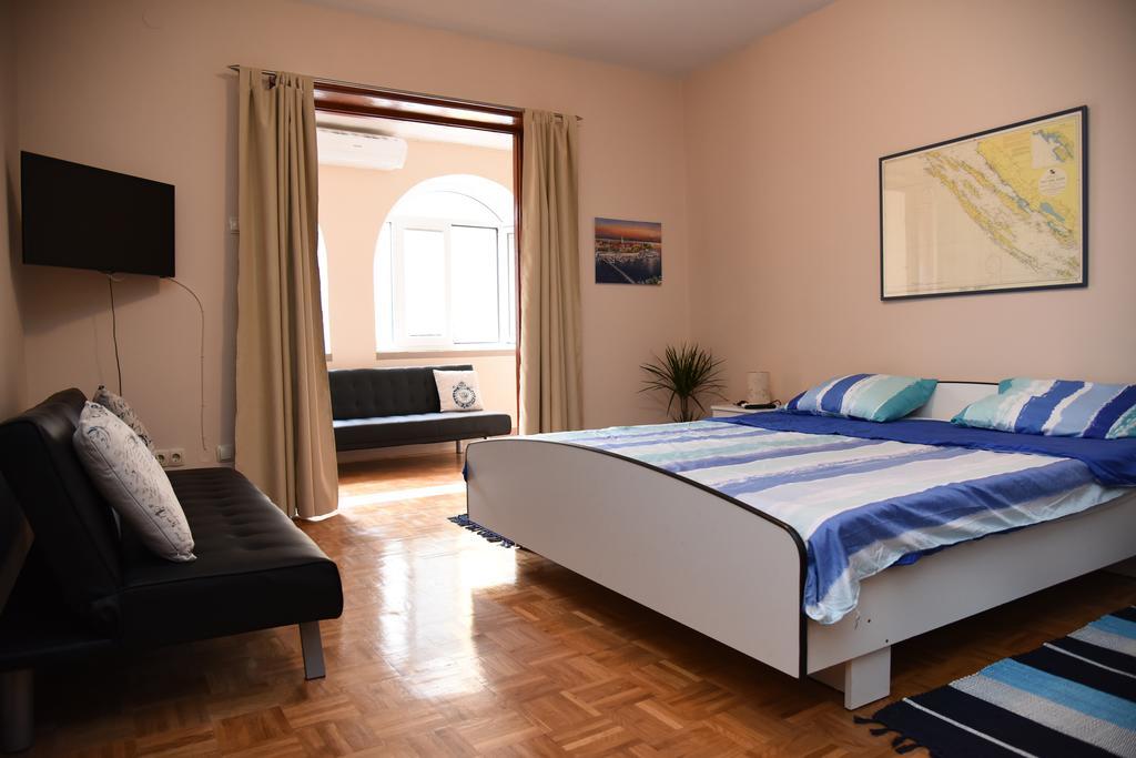 Downtown Apartment Korina Zadar Extérieur photo